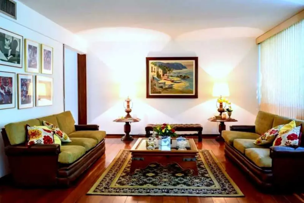 Foto 1 de Apartamento com 4 quartos à venda, 215m2 em Rio De Janeiro - RJ