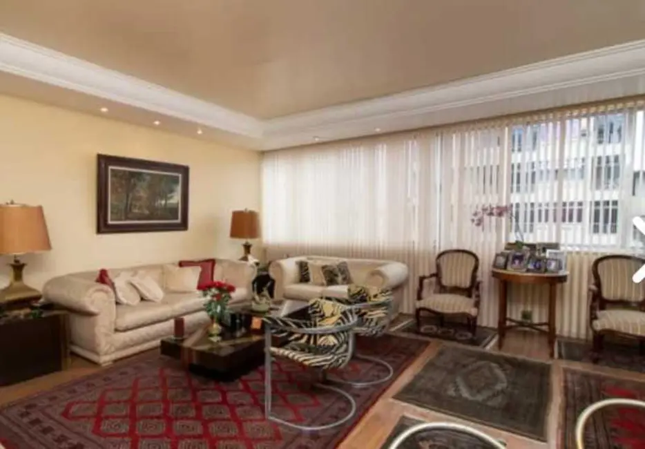 Apartamento com 3 quartos à venda, 160m2 em Rio De Janeiro - RJ - imagem 1 Foto 1 de Apartamento com 3 quartos à venda, 160m2 em Rio De Janeiro - RJ