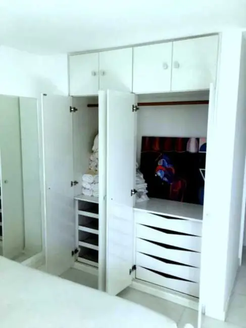 Loft / Flat com 2 quartos à venda, 60m2 em Rio De Janeiro - RJ - imagem 8 Foto 8 de Loft / Flat com 2 quartos à venda, 60m2 em Rio De Janeiro - RJ