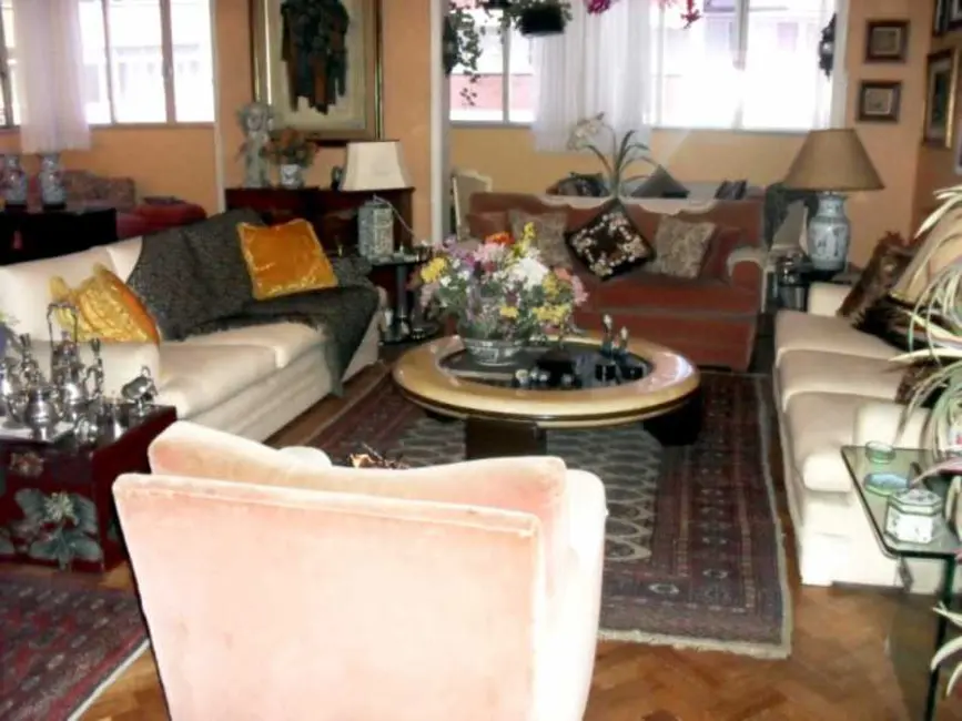 Foto 3 de Apartamento com 4 quartos à venda, 276m2 em Rio De Janeiro - RJ