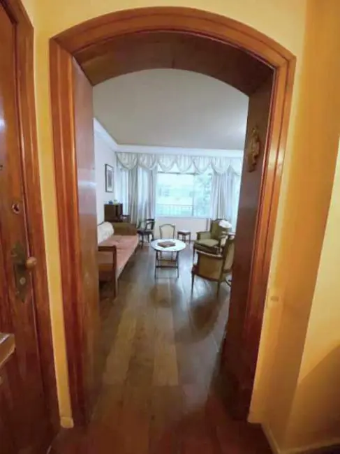 Foto 4 de Apartamento com 4 quartos à venda, 200m2 em Rio De Janeiro - RJ