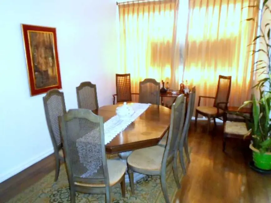 Foto 3 de Apartamento com 4 quartos à venda, 222m2 em Rio De Janeiro - RJ