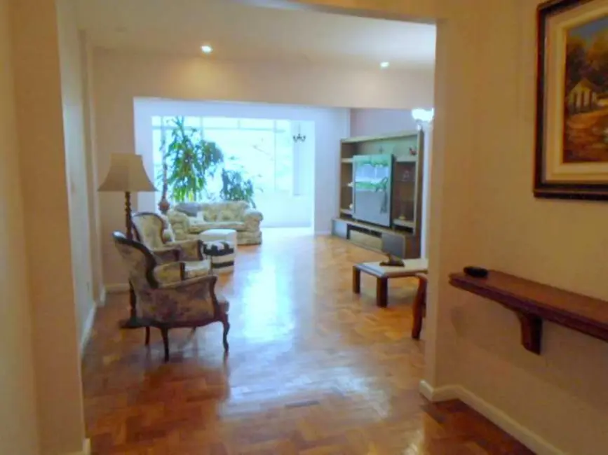 Foto 1 de Apartamento com 4 quartos à venda, 160m2 em Rio De Janeiro - RJ