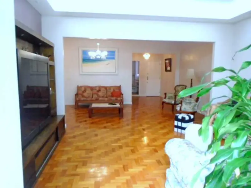 Foto 2 de Apartamento com 4 quartos à venda, 160m2 em Rio De Janeiro - RJ