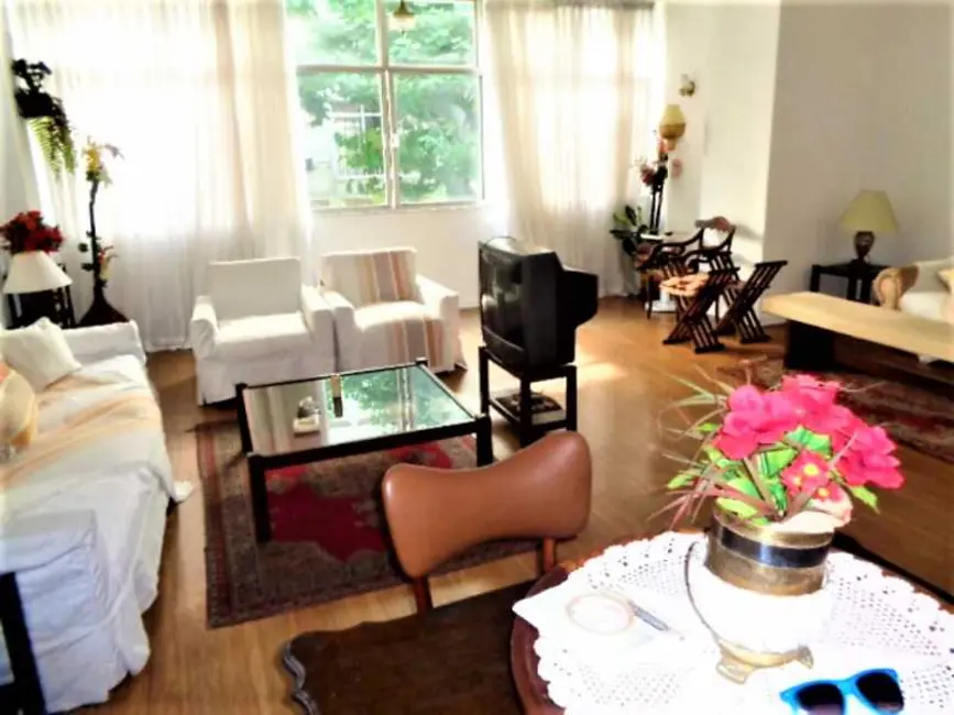 Foto 1 de Apartamento com 3 quartos à venda, 135m2 em Rio De Janeiro - RJ