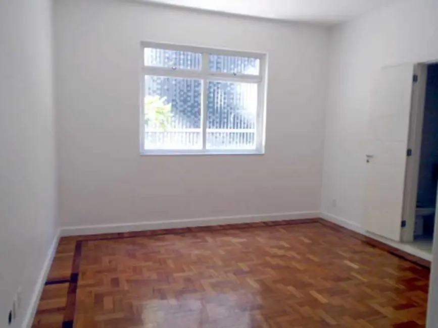 Foto 9 de Apartamento com 4 quartos à venda, 210m2 em Rio De Janeiro - RJ