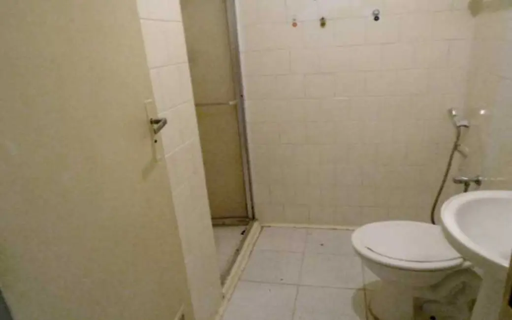 Foto 3 de Kitnet com 1 quarto à venda, 34m2 em Rio De Janeiro - RJ