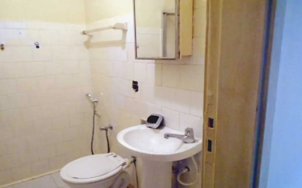 Foto 4 de Kitnet com 1 quarto à venda, 34m2 em Rio De Janeiro - RJ