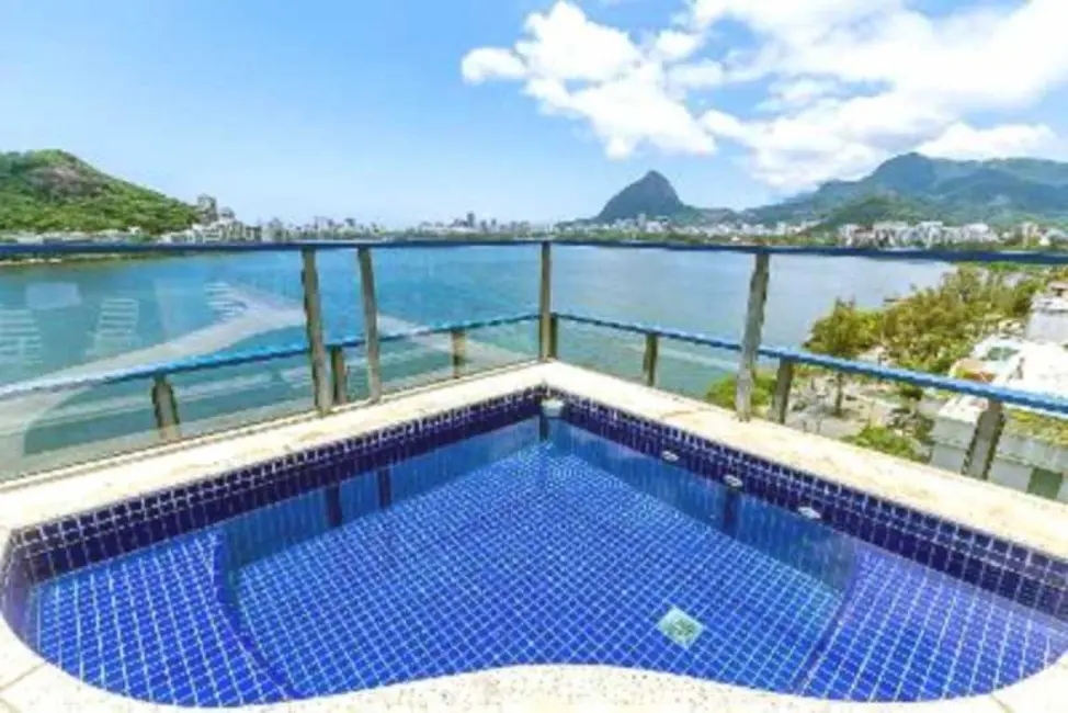 Foto 3 de Cobertura com 4 quartos à venda, 495m2 em Rio De Janeiro - RJ