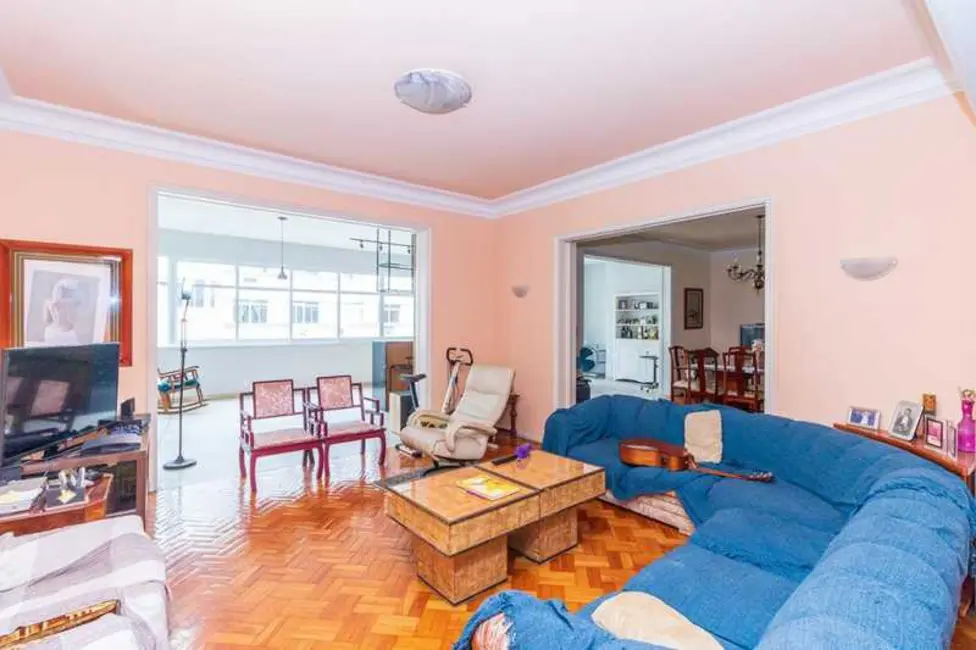 Apartamento com 3 quartos à venda, 300m2 em Rio De Janeiro - RJ - imagem 1 Foto 1 de Apartamento com 3 quartos à venda, 300m2 em Rio De Janeiro - RJ
