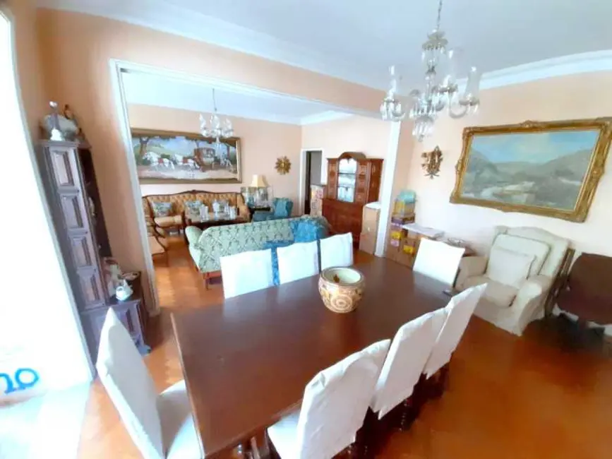 Apartamento com 3 quartos à venda, 167m2 em Rio De Janeiro - RJ - imagem 6 Foto 6 de Apartamento com 3 quartos à venda, 167m2 em Rio De Janeiro - RJ
