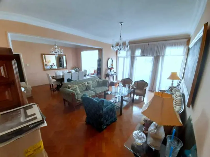 Apartamento com 3 quartos à venda, 167m2 em Rio De Janeiro - RJ - imagem 4 Foto 4 de Apartamento com 3 quartos à venda, 167m2 em Rio De Janeiro - RJ