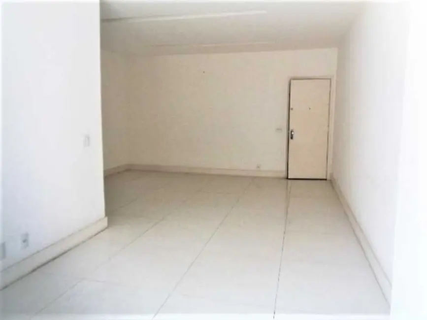 Apartamento com 2 quartos à venda, 105m2 em Rio De Janeiro - RJ - imagem 4 Foto 4 de Apartamento com 2 quartos à venda, 105m2 em Rio De Janeiro - RJ