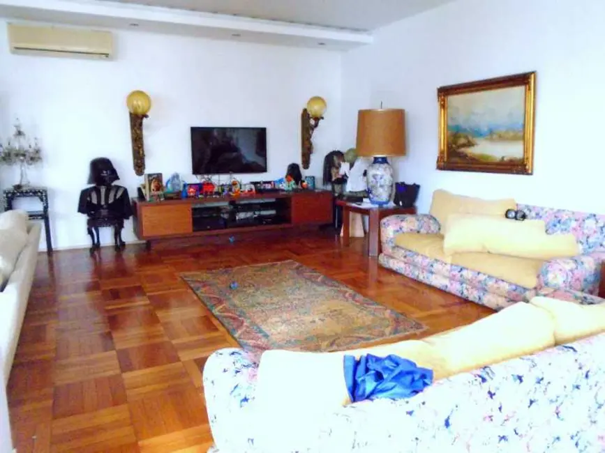 Foto 6 de Apartamento com 4 quartos à venda, 300m2 em Rio De Janeiro - RJ