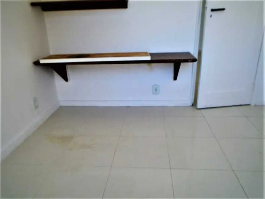 Apartamento com 2 quartos à venda, 65m2 em Rio De Janeiro - RJ - imagem 4 Foto 4 de Apartamento com 2 quartos à venda, 65m2 em Rio De Janeiro - RJ