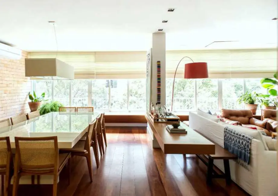 Apartamento com 3 quartos à venda, 249m2 em Rio De Janeiro - RJ - imagem 3 Foto 3 de Apartamento com 3 quartos à venda, 249m2 em Rio De Janeiro - RJ