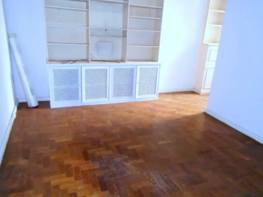 Foto 8 de Apartamento com 4 quartos à venda, 180m2 em Rio De Janeiro - RJ