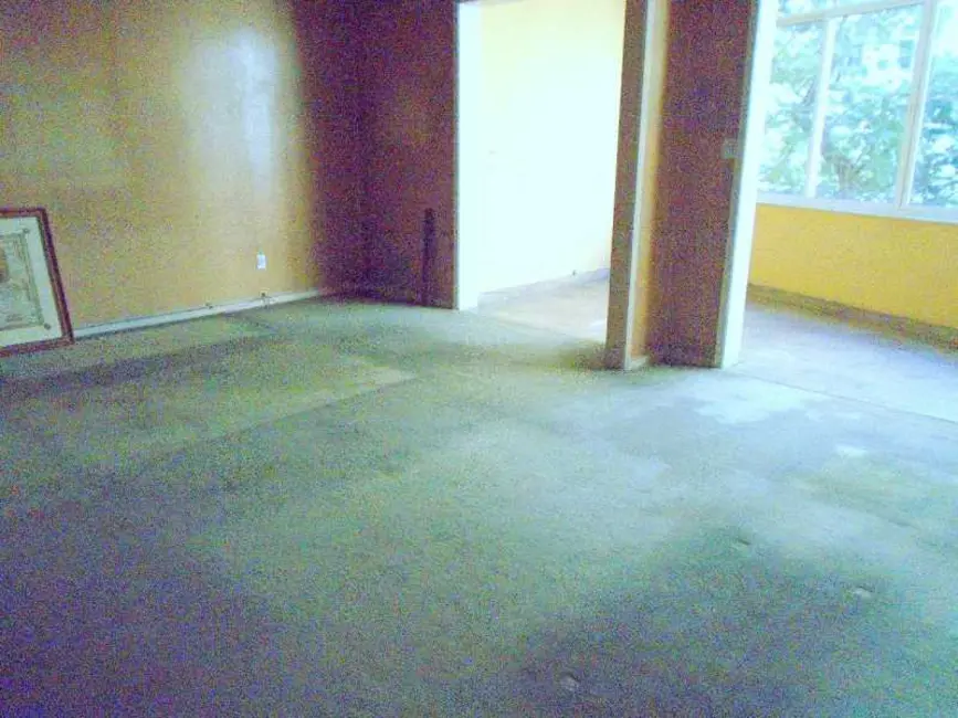 Foto 4 de Apartamento com 4 quartos à venda, 180m2 em Rio De Janeiro - RJ