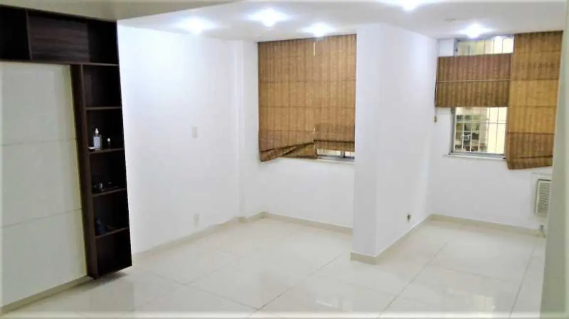 Foto 3 de Apartamento com 3 quartos à venda, 106m2 em Rio De Janeiro - RJ