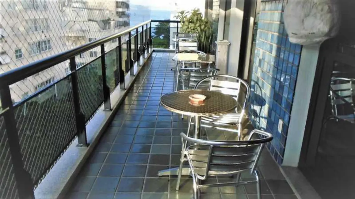 Foto 1 de Apartamento com 3 quartos à venda, 130m2 em Rio De Janeiro - RJ