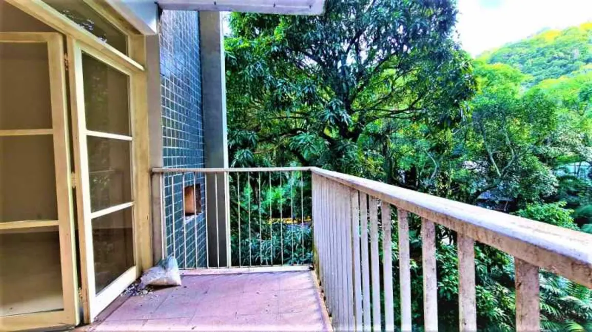 Apartamento com 3 quartos à venda, 133m2 em Rio De Janeiro - RJ - imagem 1 Foto 1 de Apartamento com 3 quartos à venda, 133m2 em Rio De Janeiro - RJ