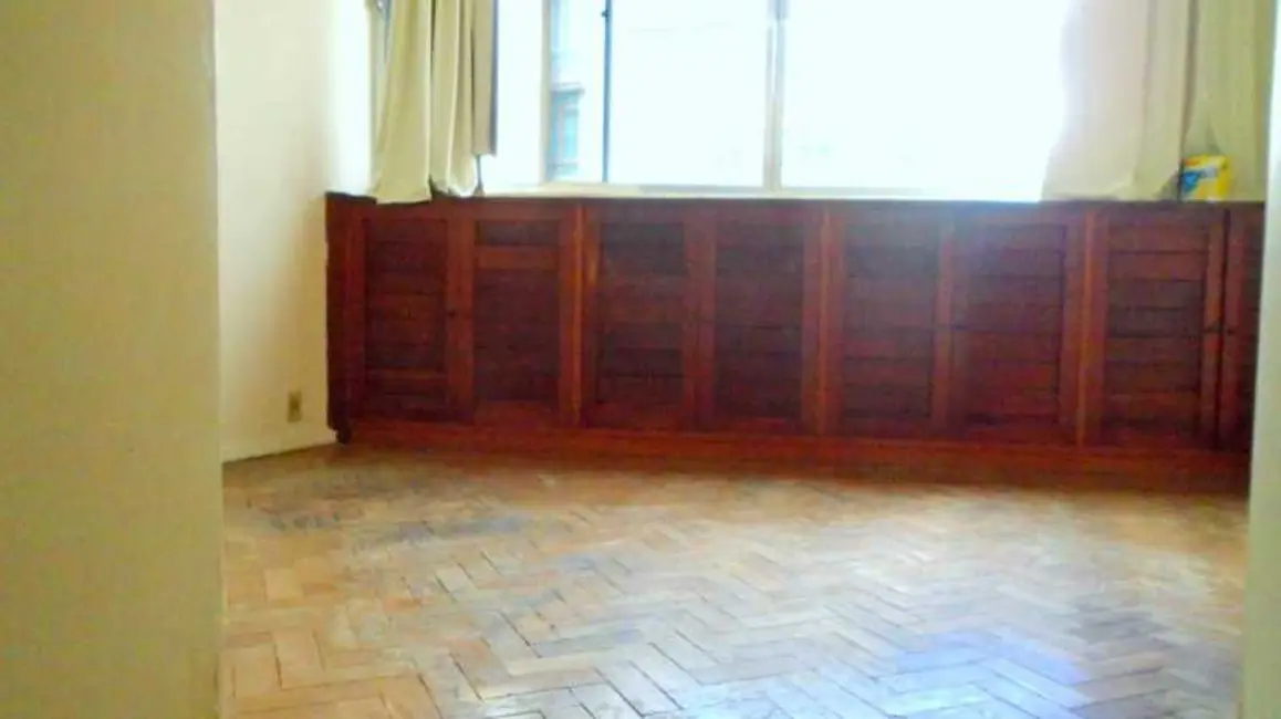 Foto 3 de Kitnet com 1 quarto à venda, 43m2 em Rio De Janeiro - RJ