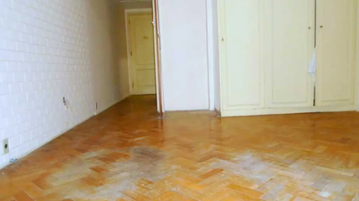 Foto 4 de Kitnet com 1 quarto à venda, 43m2 em Rio De Janeiro - RJ