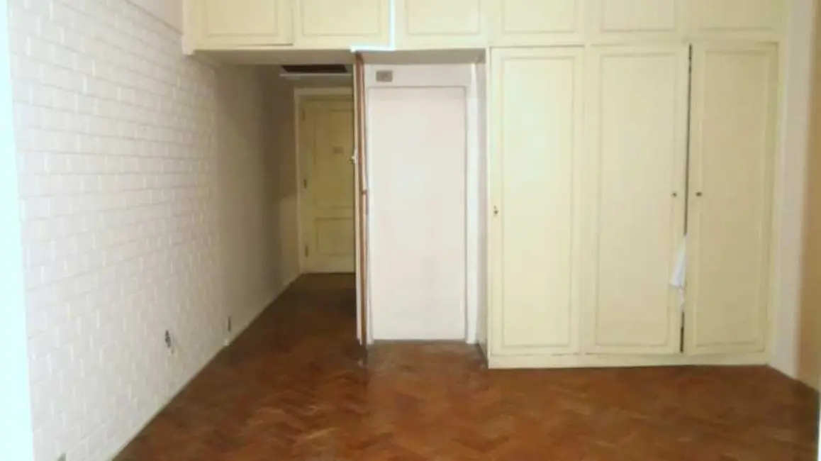 Foto 6 de Kitnet com 1 quarto à venda, 43m2 em Rio De Janeiro - RJ