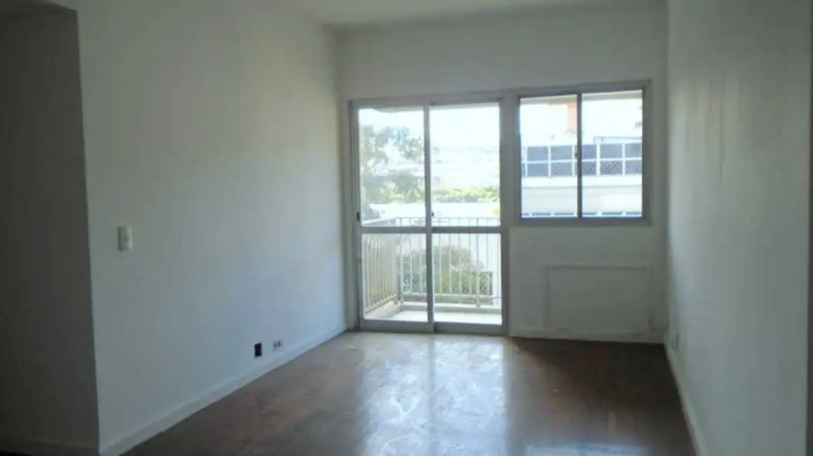 Foto 4 de Apartamento com 2 quartos à venda, 80m2 em Rio De Janeiro - RJ