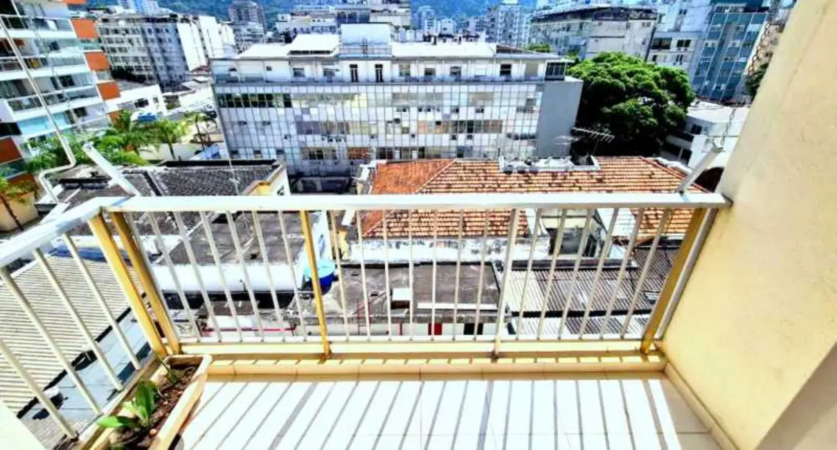 Foto 4 de Apartamento com 1 quarto à venda, 65m2 em Rio De Janeiro - RJ