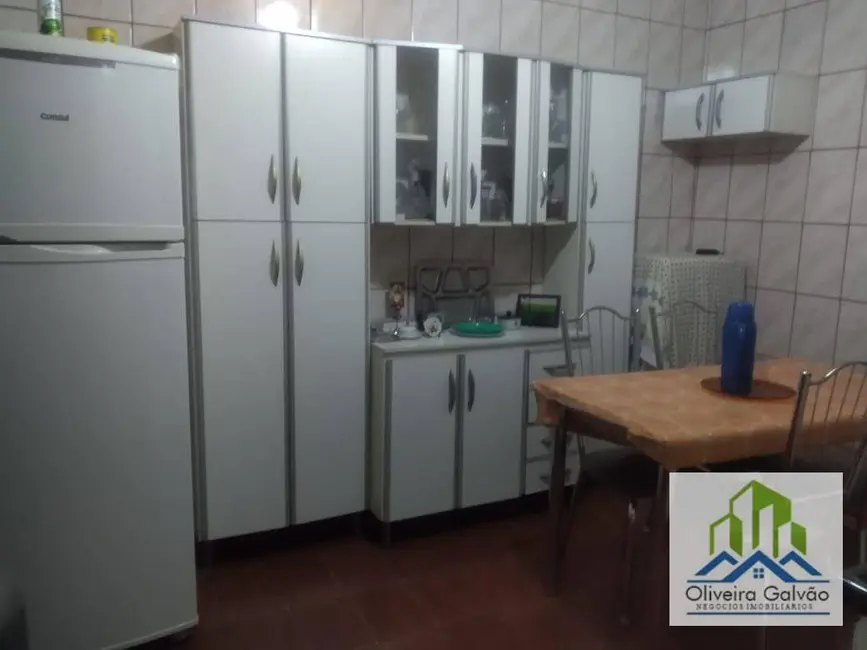 Casa com 3 quartos à venda, 125m2 em Padroeira, Osasco - SP - imagem 8 Foto 8 de Casa com 3 quartos à venda, 125m2 em Padroeira, Osasco - SP