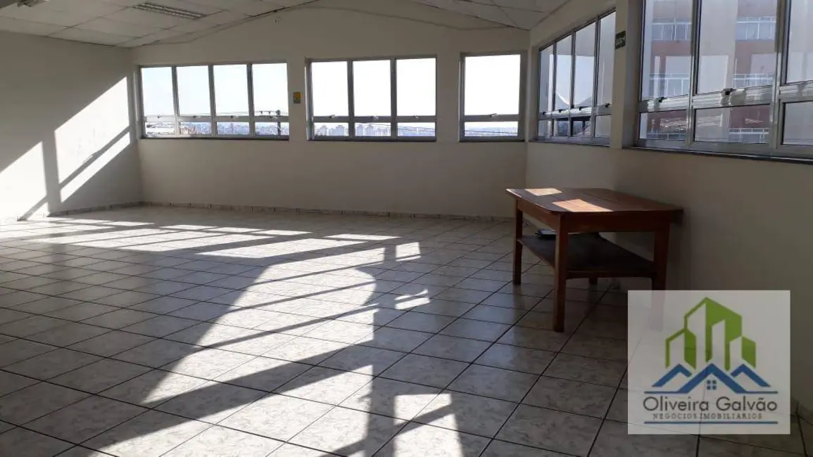 Foto 8 de Armazém / Galpão à venda e para alugar, 105m2 em Santo Antônio, Osasco - SP