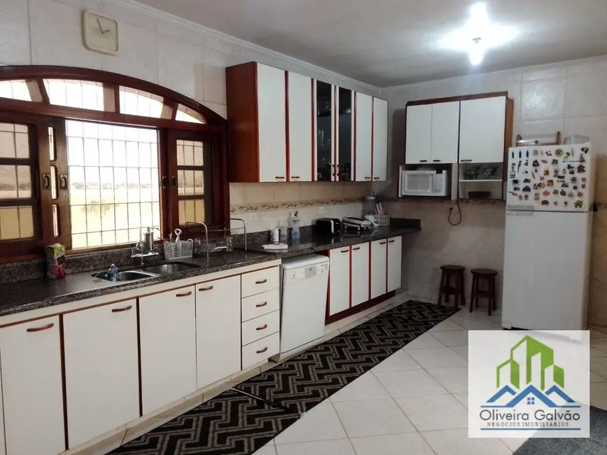 Casa com 5 quartos à venda, 473m2 em Vila Yara, Osasco - SP - imagem 5 Foto 5 de Casa com 5 quartos à venda, 473m2 em Vila Yara, Osasco - SP