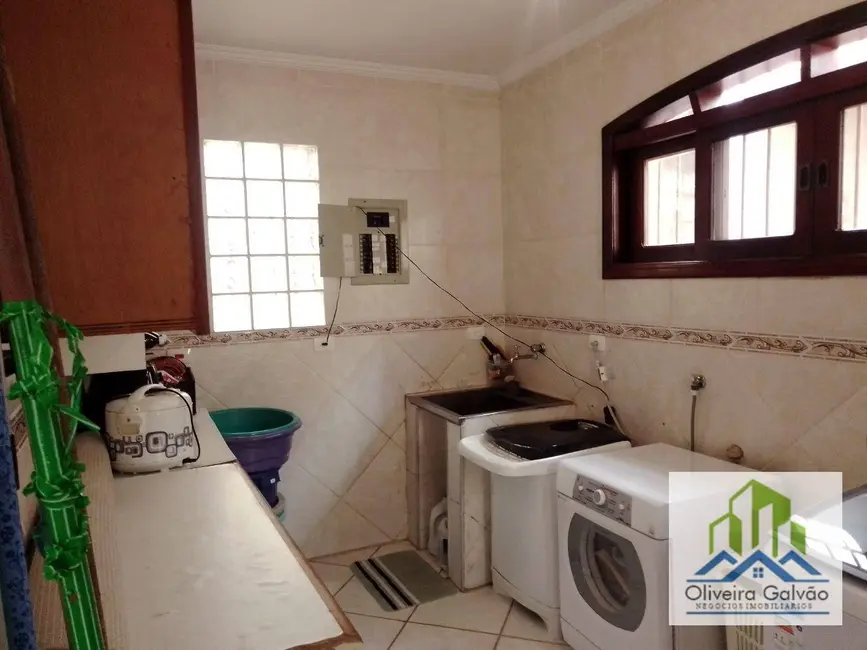 Casa com 5 quartos à venda, 473m2 em Vila Yara, Osasco - SP - imagem 4 Foto 4 de Casa com 5 quartos à venda, 473m2 em Vila Yara, Osasco - SP