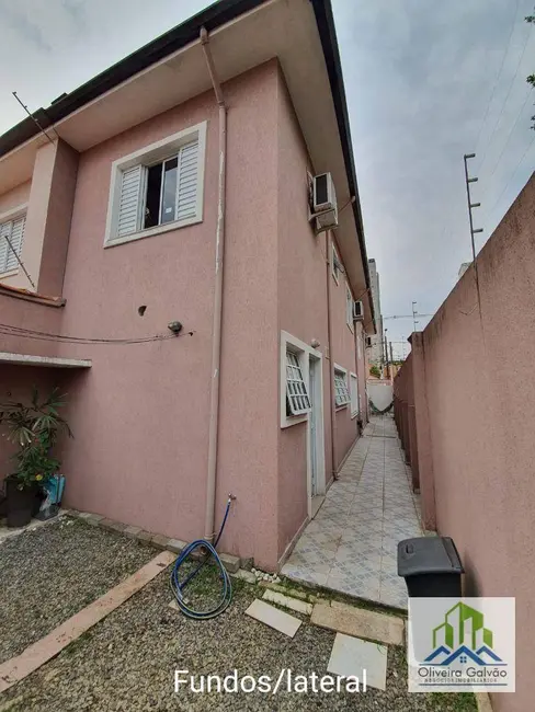Foto 9 de Casa com 3 quartos à venda, 150m2 em Vila Santo Estéfano, São Paulo - SP