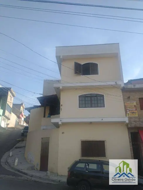 Foto 4 de Casa com 3 quartos à venda, 127m2 em Vila Creti, Carapicuiba - SP