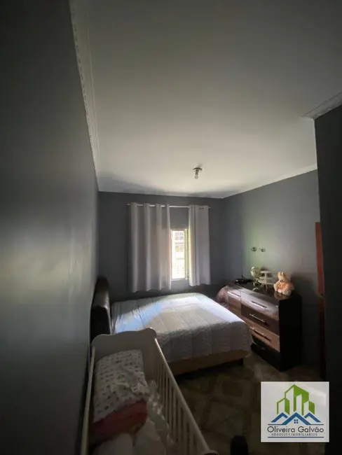 Casa com 3 quartos à venda, 240m2 em Osasco - SP - imagem 9 Foto 9 de Casa com 3 quartos à venda, 240m2 em Osasco - SP