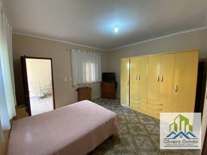 Casa com 3 quartos à venda, 240m2 em Osasco - SP - imagem 8 Foto 8 de Casa com 3 quartos à venda, 240m2 em Osasco - SP