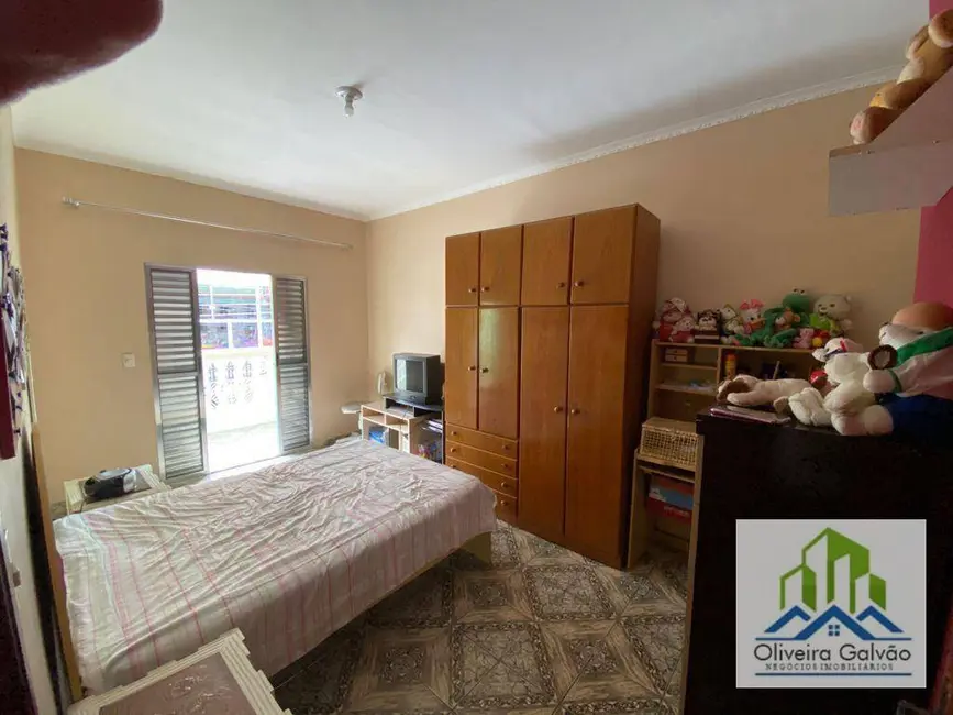 Casa com 3 quartos à venda, 240m2 em Osasco - SP - imagem 7 Foto 7 de Casa com 3 quartos à venda, 240m2 em Osasco - SP