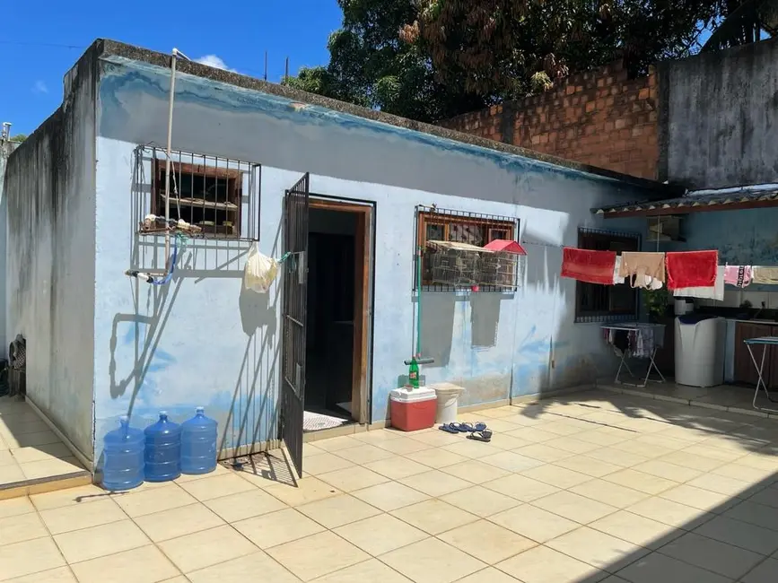 Foto 5 de Casa com 3 quartos à venda, 102m2 em Maracanã, Cariacica - ES