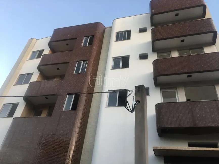 Foto 4 de Apartamento com 2 quartos à venda, 63m2 em Rosa da Penha, Cariacica - ES