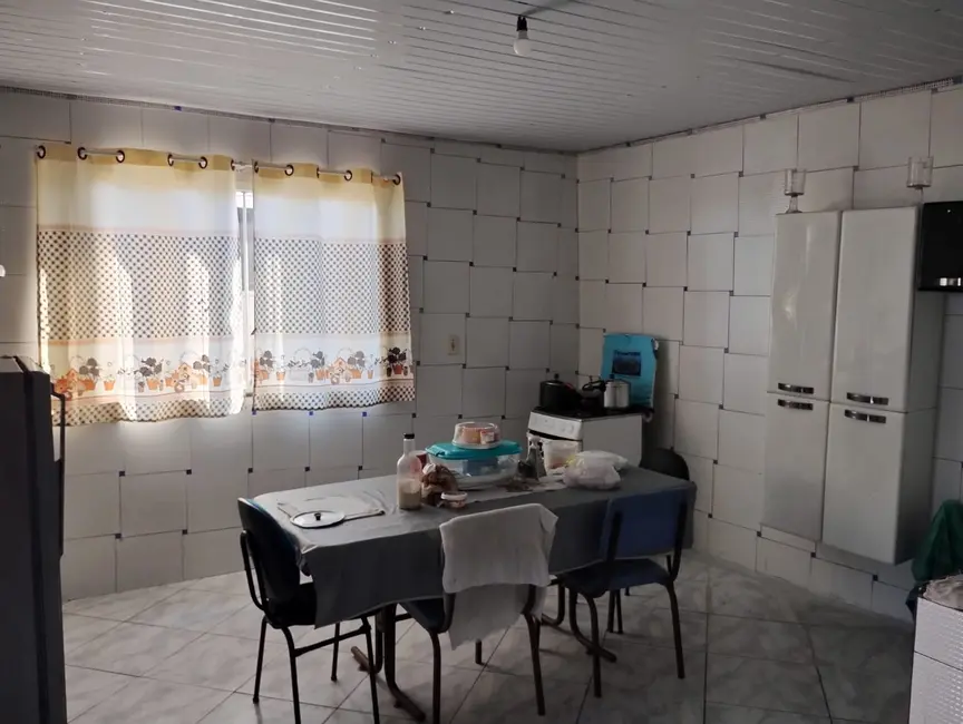 Foto 3 de Casa com 2 quartos à venda, 150m2 em Itaquari, Cariacica - ES