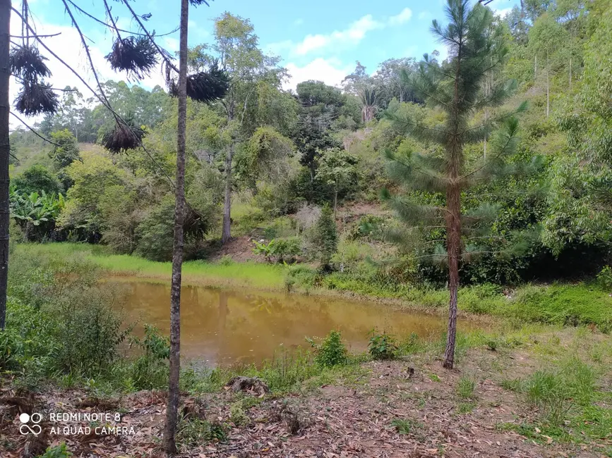 Foto 1 de Terreno / Lote à venda, 20000m2 em Santa Teresa - ES