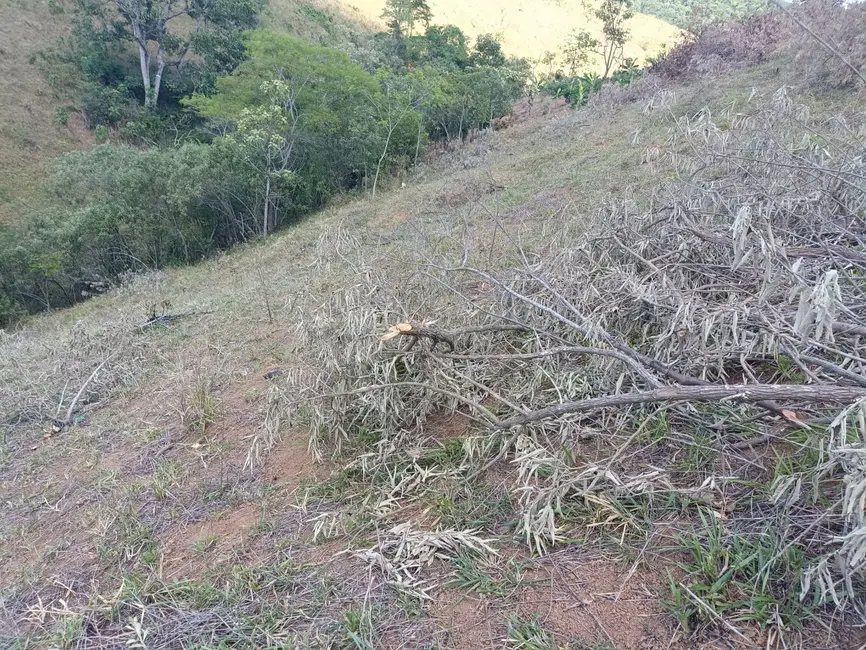 Foto 4 de Chácara à venda, 1920m2 em Cariacica Sede, Cariacica - ES