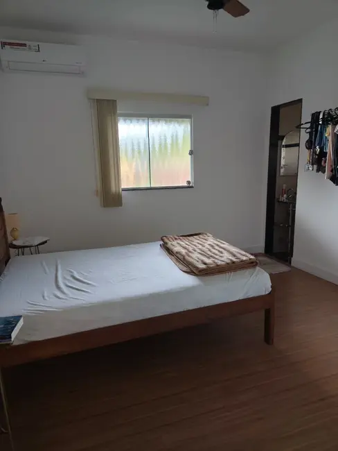 Foto 7 de Casa com 3 quartos à venda, 300m2 em Universal, Viana - ES