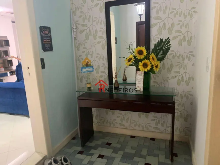 Apartamento com 3 quartos à venda, 218m2 em Canto do Forte, Praia Grande - SP - imagem 2 Foto 2 de Apartamento com 3 quartos à venda, 218m2 em Canto do Forte, Praia Grande - SP