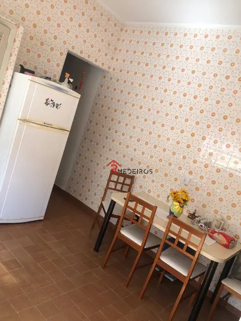 Foto 4 de Casa com 2 quartos à venda, 146m2 em Caiçara, Praia Grande - SP