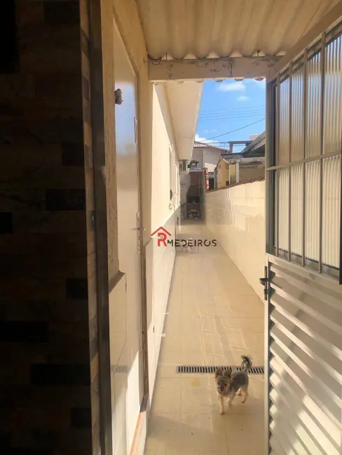 Foto 5 de Casa com 2 quartos à venda, 146m2 em Caiçara, Praia Grande - SP