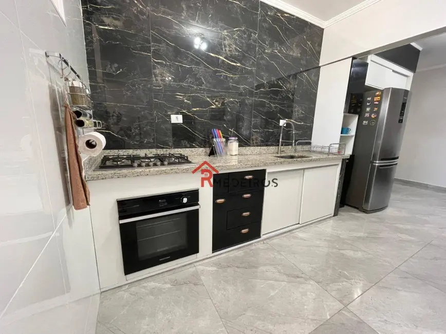 Apartamento com 2 quartos à venda, 71m2 em Canto do Forte, Praia Grande - SP - imagem 9 Foto 9 de Apartamento com 2 quartos à venda, 71m2 em Canto do Forte, Praia Grande - SP