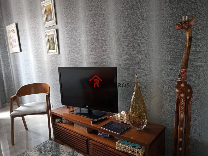 Apartamento com 2 quartos à venda, 71m2 em Canto do Forte, Praia Grande - SP - imagem 2 Foto 2 de Apartamento com 2 quartos à venda, 71m2 em Canto do Forte, Praia Grande - SP